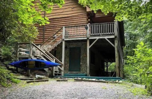 Blowing Rock Cabin | Spacious suite surrounded by nature with living room, fireplace, porch, fire pit