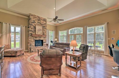 Trenton House | Spacious Trenton Home with Pond on 20 Acres!