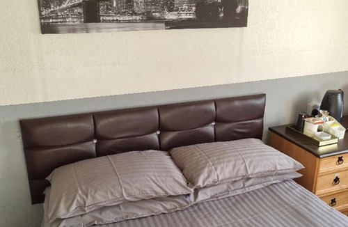 Gloucester Hotel | Spalite Hotel