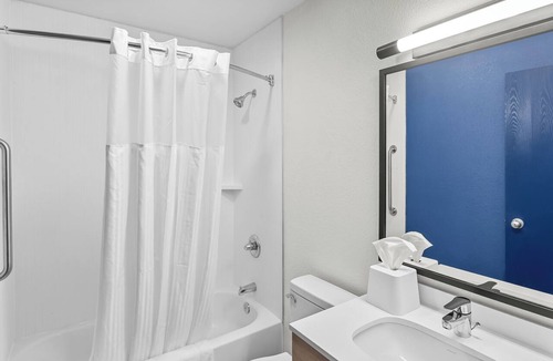Prestonsburg Hotel | Spark by Hilton Prestonsburg