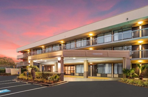 Hilton Head Island Hotel | Spark by Hilton Hilton Head Island