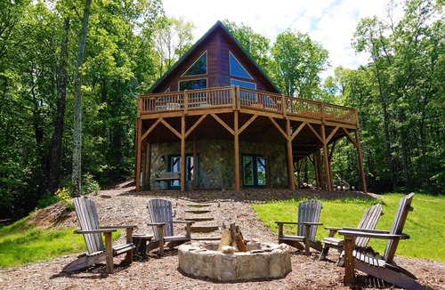 Hays Cabin | Special Rates! Near Wine Country & Parks. Great Hiking & Amazing Views!