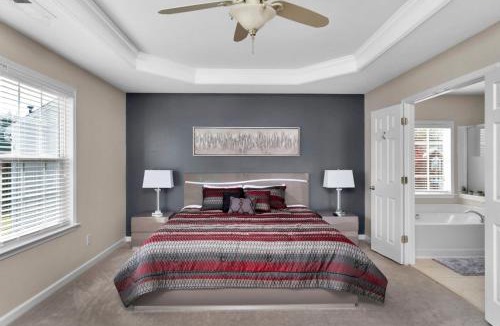 Provincetowne House | Spectacular Singe-Family Home with Pool & Amenities