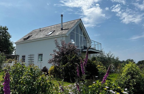 Carnon Downs Cottage | Spires