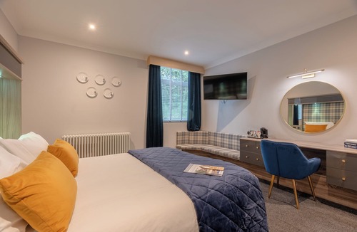 Darwen Hotel | Springbank Manor