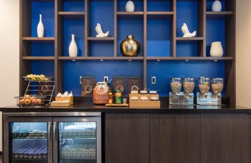 Charlotte Center City Hotel | SpringHill Suites by Marriott Charlotte City Center