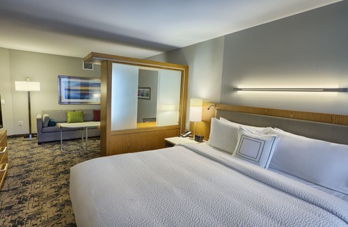 Westfall Park Hotel | SpringHill Suites® by Marriott® Wilmington Wrightsville Beach