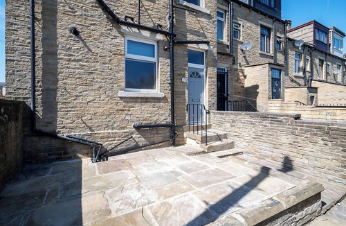 Bradford House | Springmill Gem