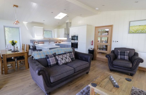 Gargrave Cabin | Squirrel Lodge, Gargrave