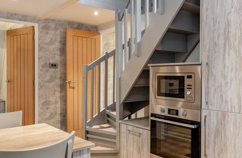 Praze-An-Beeble Cabin | St Ives Studio Spa, Praze-An-Beeble