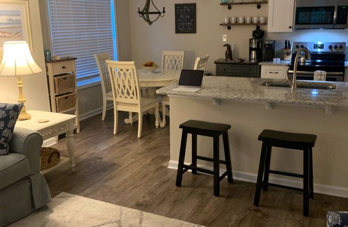 St. James Villa | St. James Peaceful Villa. Short distance to the beach, Southport and Oak Island