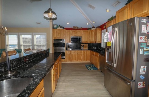 Colington House | Star Gazer - Wake up to an Outer Banks sunrise from this luxurious oceanfront home