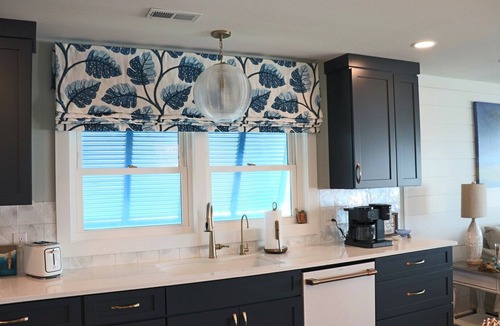 Emerald Isle House | Stay ‘Content’ In This Pet-Friendly 3BR With Views & Coastal Vibe
