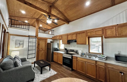 Lake Waccamaw House | Stay Small at Lake Waccamaw 2
