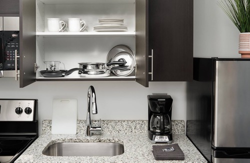 Clegg Apartment | stayAPT Suites Raleigh Durham RTP