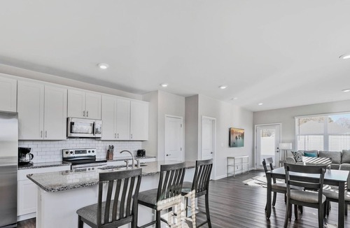 Concord House | StaysByWalker 2BR TownHome | King Beds/Fenced Yard
