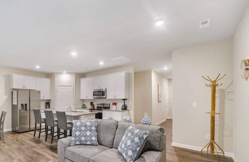 Concord House | StaysByWalker 2BR TownHome | King Beds/Fenced Yard