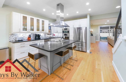 Dilworth House | StaysByWalker 5BR Dilworth Home! Backyard!