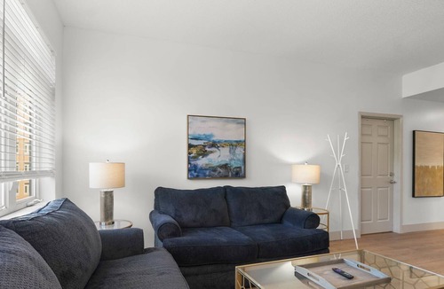 Charlotte Center City Condo | StaysByWalker Uptown 3BR w/King Beds! Gym/Parking