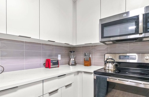 Charlotte Center City Condo | StaysByWalker Uptown 3BR w/King Beds! 1340SqFt