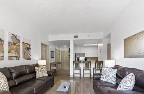 Charlotte Center City Condo | StaysByWalker Uptown 3BR w/King Beds! Gym/Parking