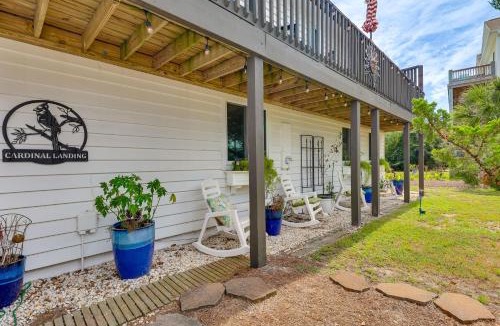 Topsail Beach Villa | Steps to Sand! Topsail Beach Group Getaway!