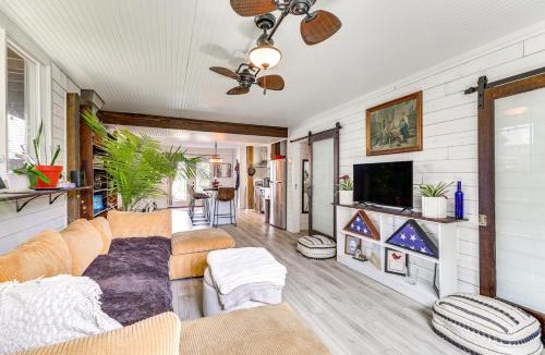 Topsail Beach Villa | Steps to Sand! Topsail Beach Group Getaway!