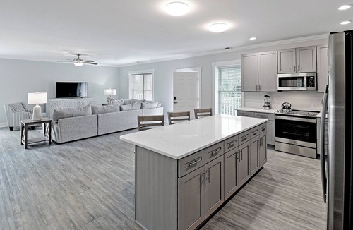 Bald Head Island Condo | Stoked Village Condo-The Salty Dog/Flying Fish
