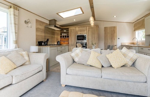 Carlton-in-Cleveland Cabin | Stokesley (Pet), Great Ayton