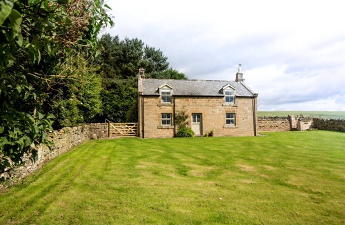 Hallington Cottage | Stone Built Cottage with Large Enclosed Garden & Private Lake Area