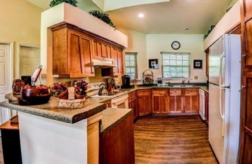 Lake Lure Condo | Stonecrest #148