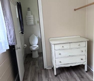 Valley Creek Run Hotel | Stony Creek Motel