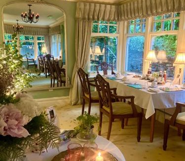 Bowness-on-Windermere Bed & Breakfast | Storrs Gate House B & B No pets Allowed