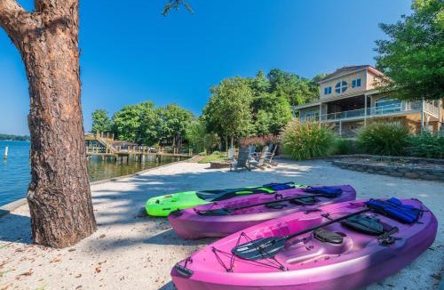 Mayhew House | Strawpocket to Starboard
