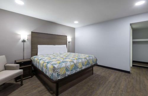 Hickory Hotel | Studio 6 Hickory NC