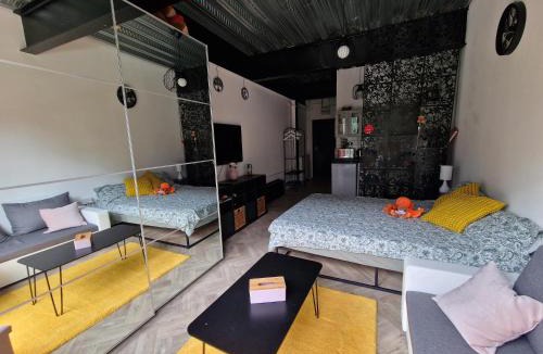 Stratford Apartment | Studio Flat, Beautiful View