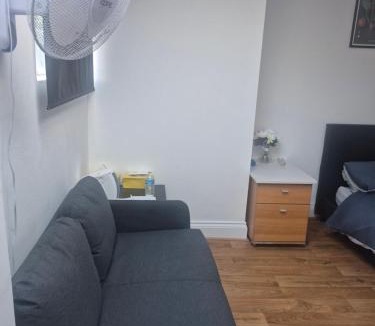 Park Royal Apartment | Studio flat