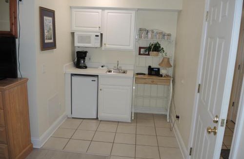 Calabash Apartment | Studio Golf Home 1607L Close to Calabash