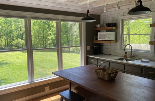 Jonesville Apartment | Studio Rental in Elkin, Yadkin Valley Wine Region