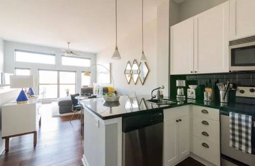 Dilworth Condo | Stunning 1br in the heart of Dilworth & South End