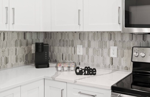 East Raleigh Apartment | Stunning Living 5 Min From Downtown