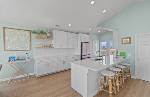 Holden Beach House | Stunning Ocean Front Home W/Private Pool 4BR 4 1/2 Bath and Brand New Kitchen