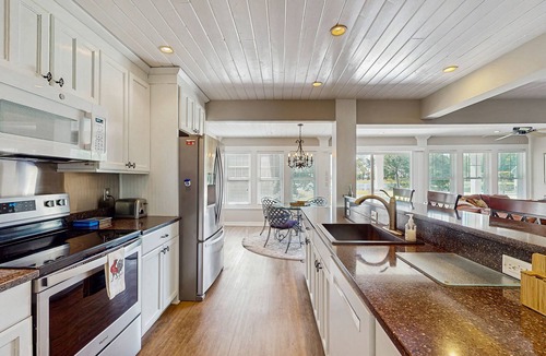 Sea Trail House | Stunning waterfront coastal home close to the beach and local attractions