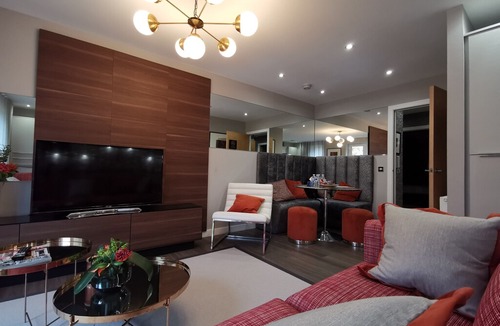 Edinburgh Apartment | Stylish 2 Bed Flat, walk to Royal Mile &Princes St