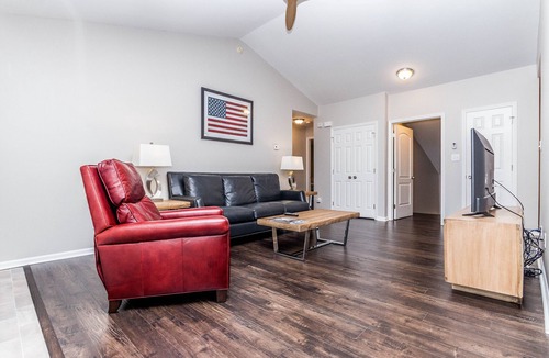 Charlotte Condo | Stylish Condo near Southpark and Ballantyne