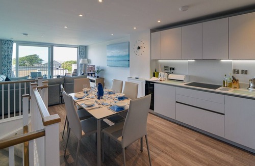 Constantine Bay House | Stylish, Constantine Bay home, minutes away from golf, beaches and coast path