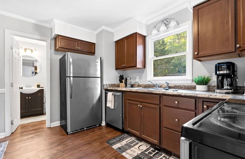 Knightdale House | Stylish Family Getaway 3BR High-Speed WiFi