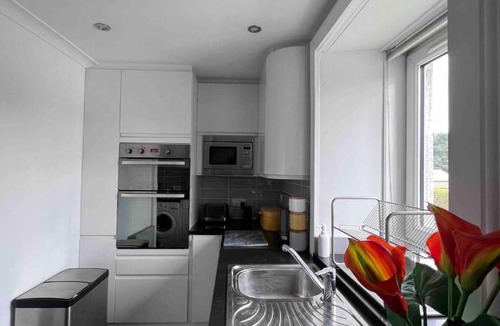 Blackburn Apartment | Stylish One Bed Apartment