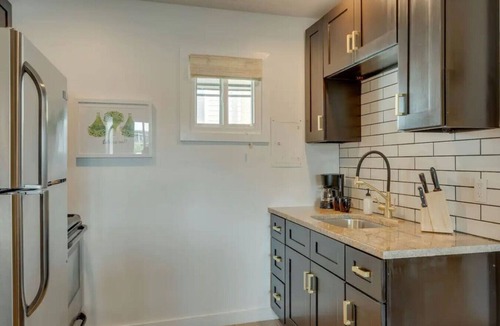 Melrose Apartment | Stylish Studio with Pool-Walkable to Dining & Bars
