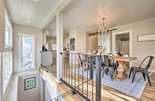 Vilas House | Stylish Vilas Hideaway: Hike, Ski & Explore!
